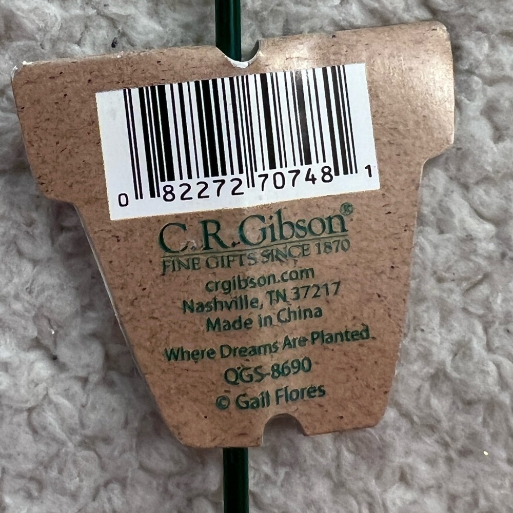 C.R. Gibson "Where Dreams are Planted" Flower or Garden Plant Stake - Picture 5 of 6